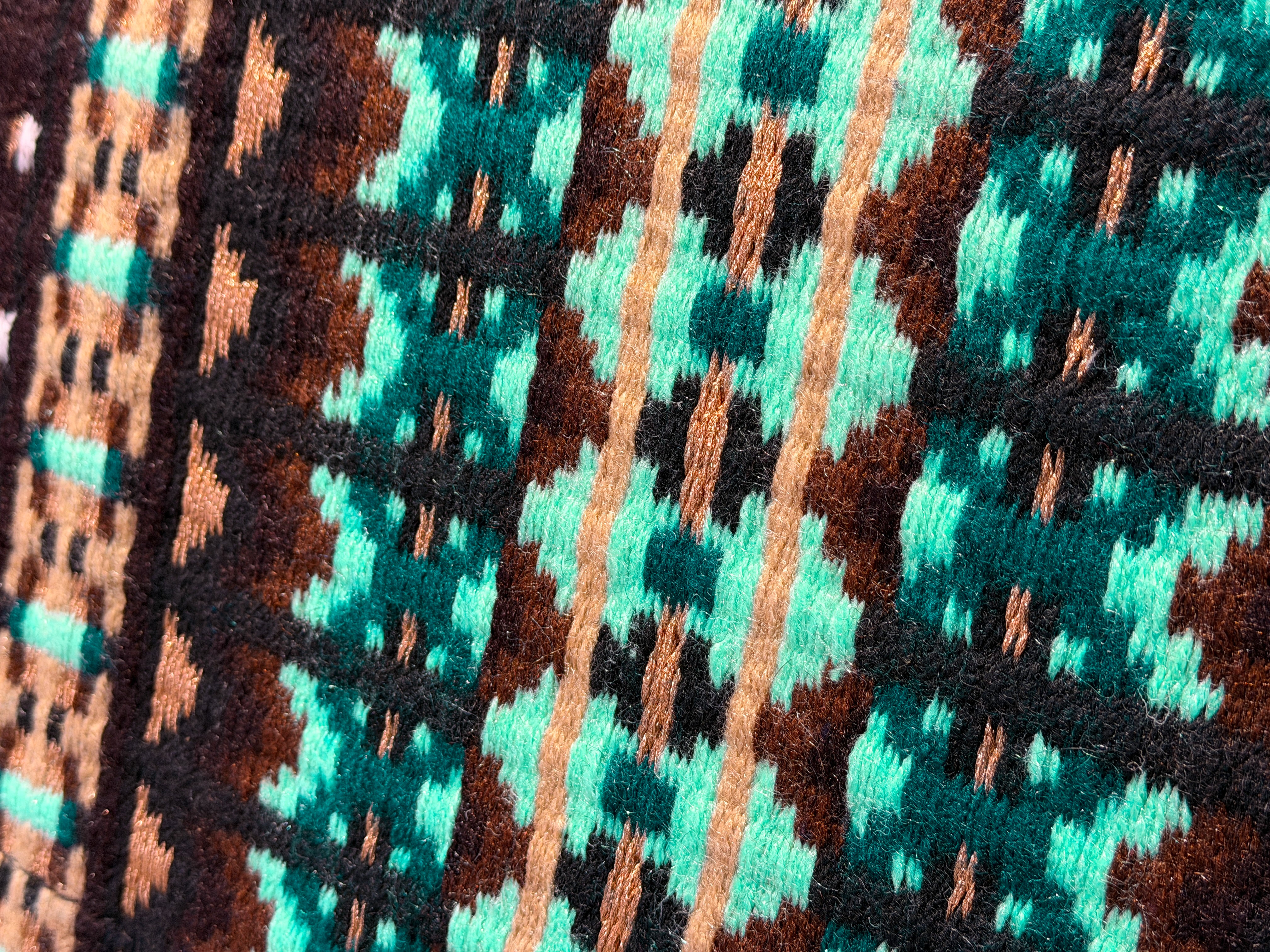 2in1 Show | contoured western pad | Shoreline