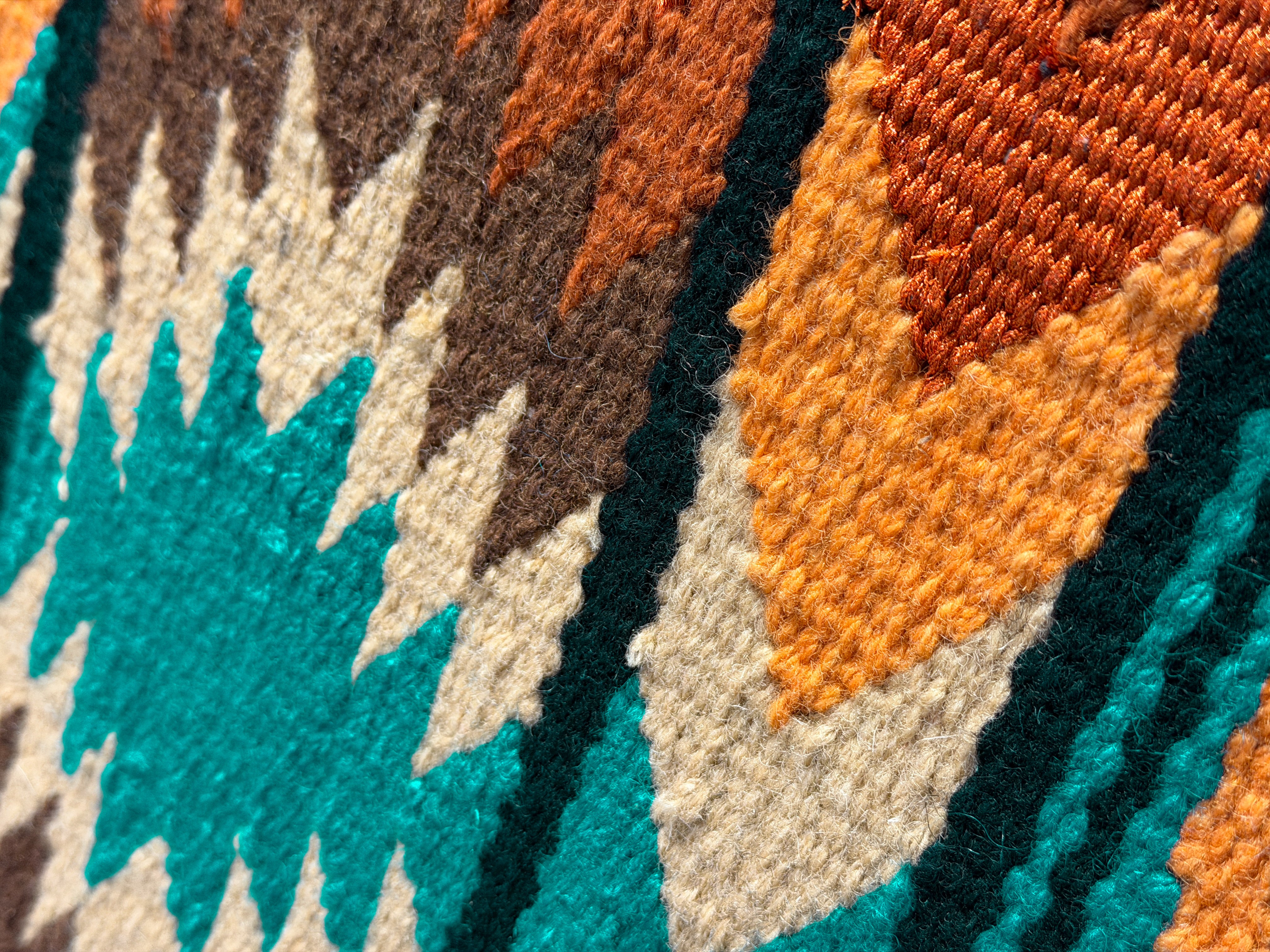 2in1 Show | contoured western pad | Shoreline