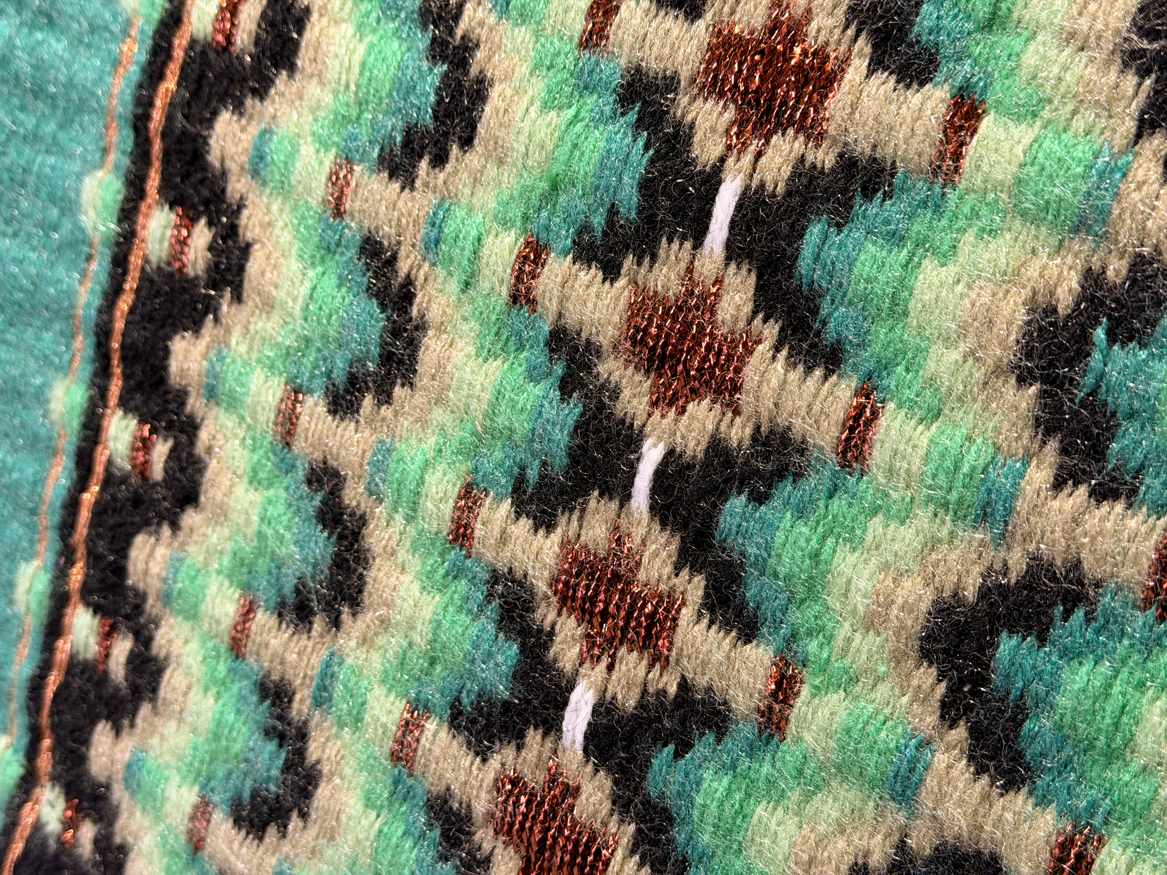 2in1 Show | contoured western pad | Shoreline