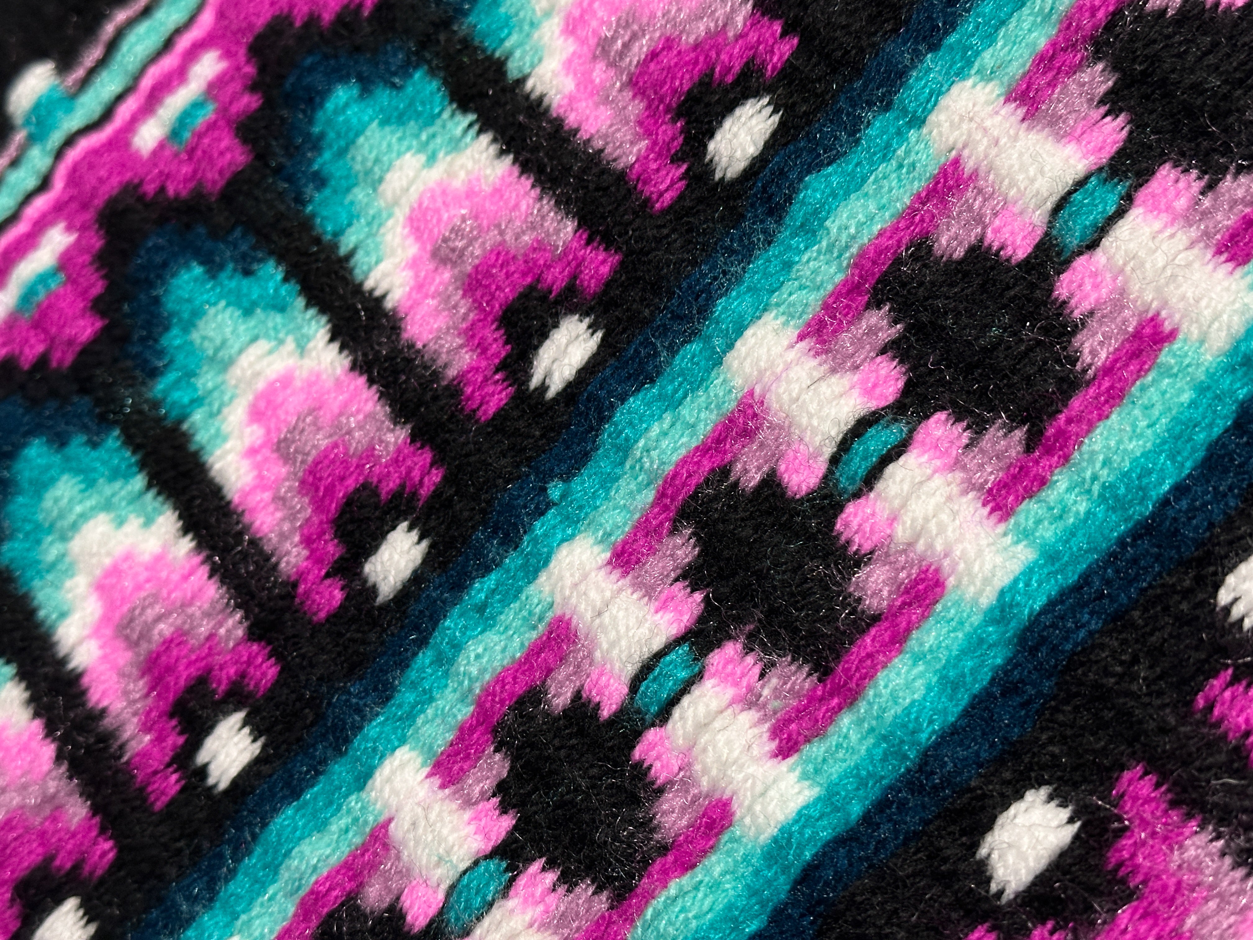 Show Blanket | VividControl | Western