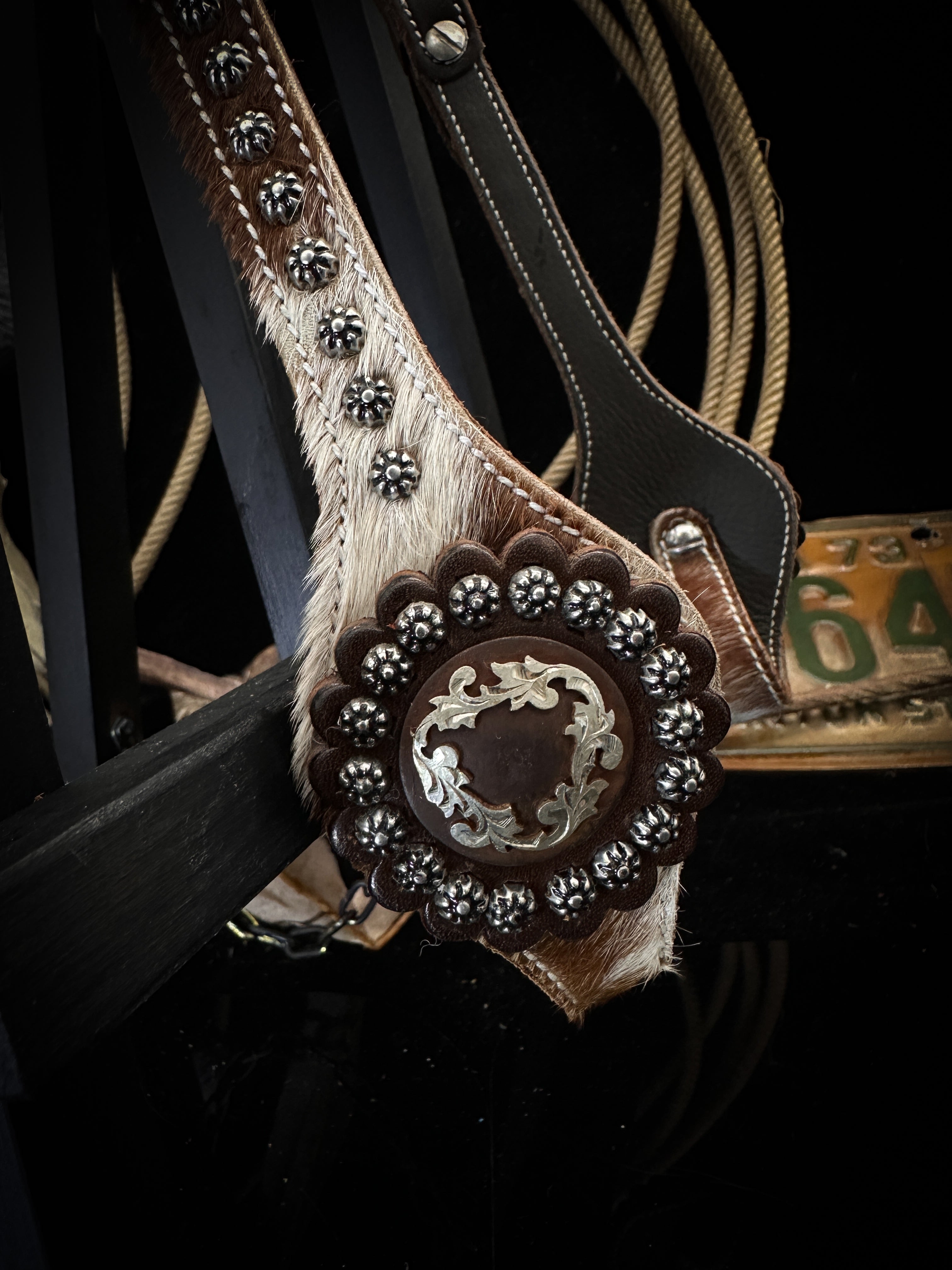 Luxury Chestnut Sidepull – Pink & black.