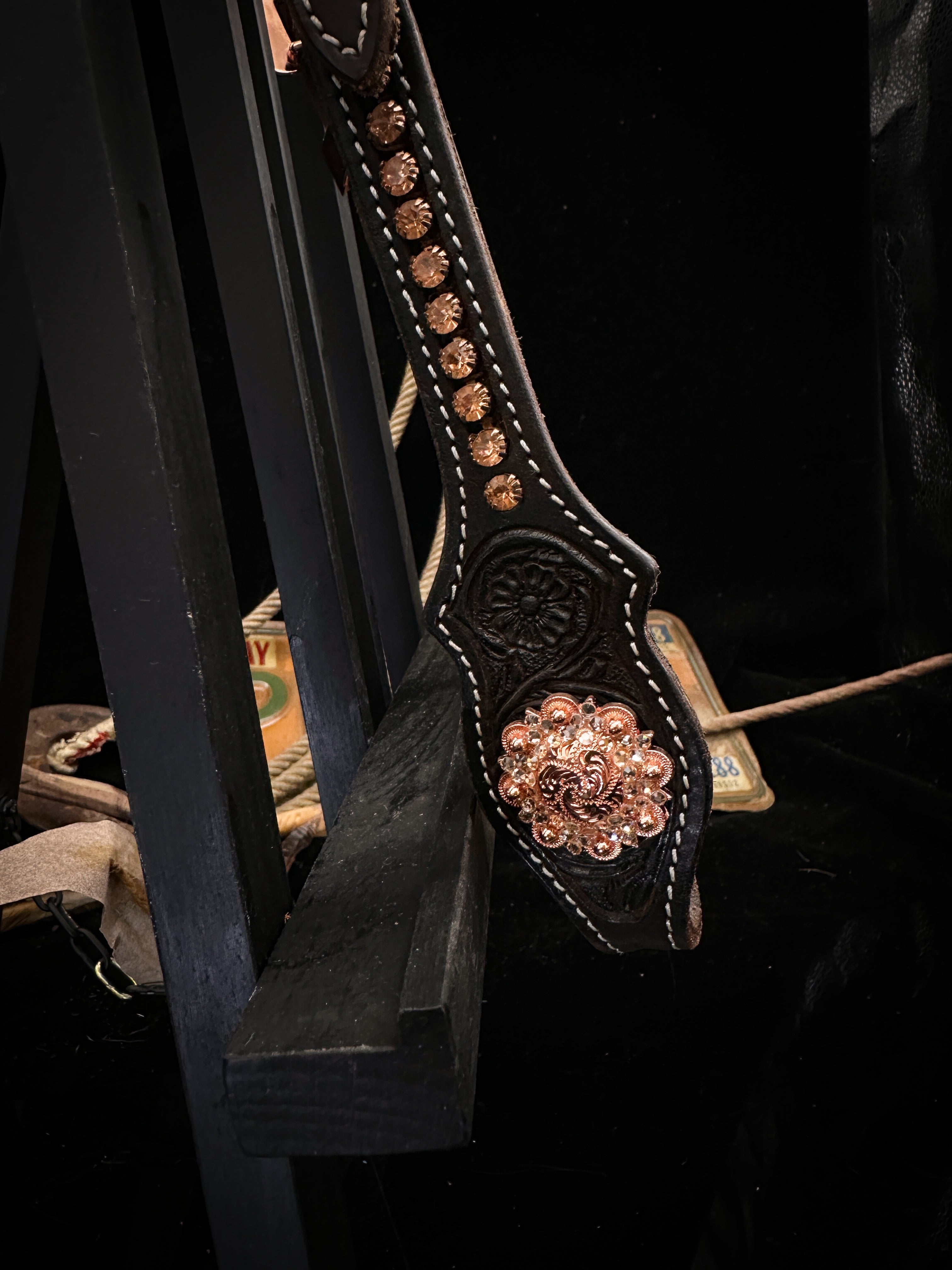 Premium | Western bridle | Silver Floral &amp; White Moon
